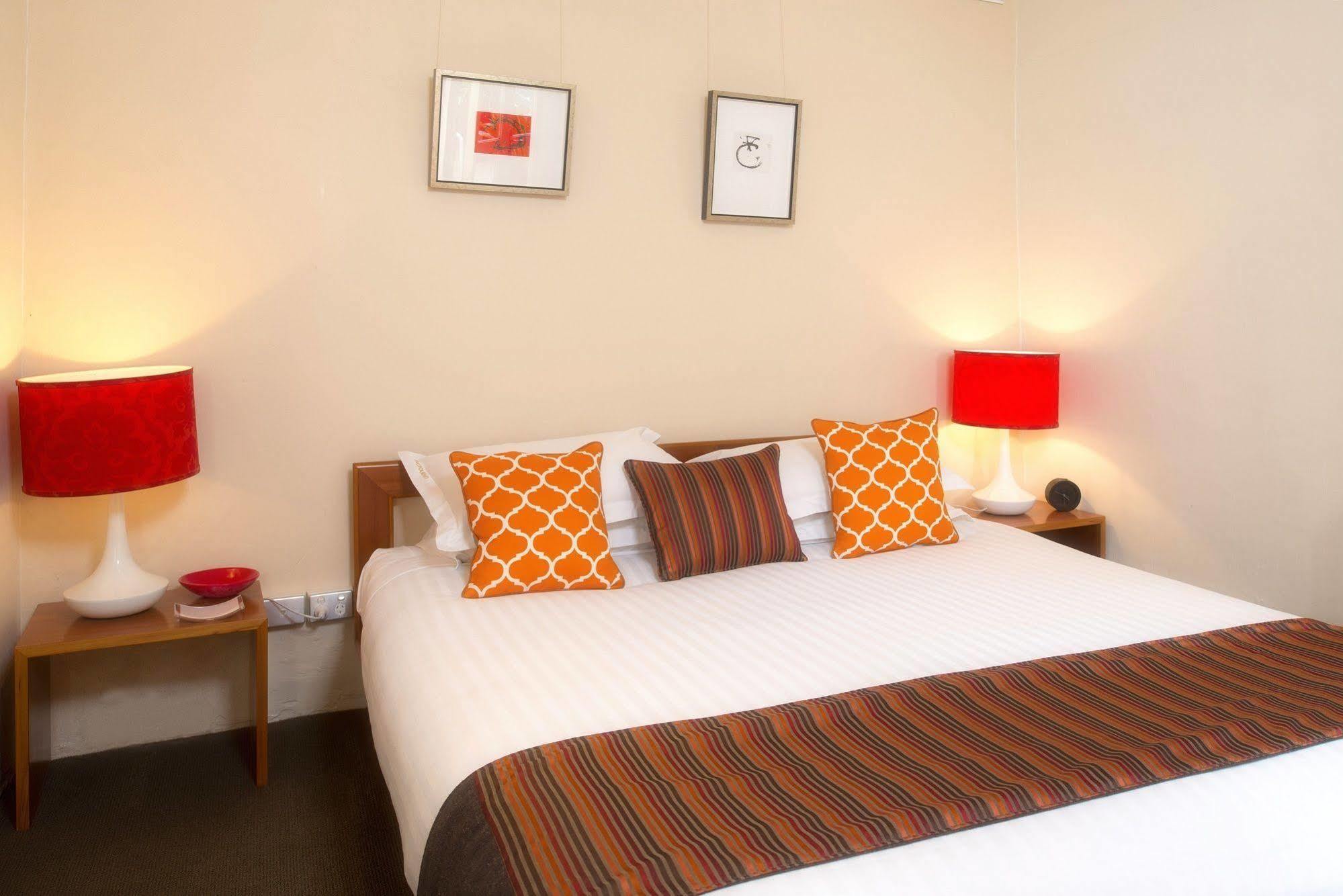 Twofourtwo Boutique Apartments Launceston Exteriér fotografie